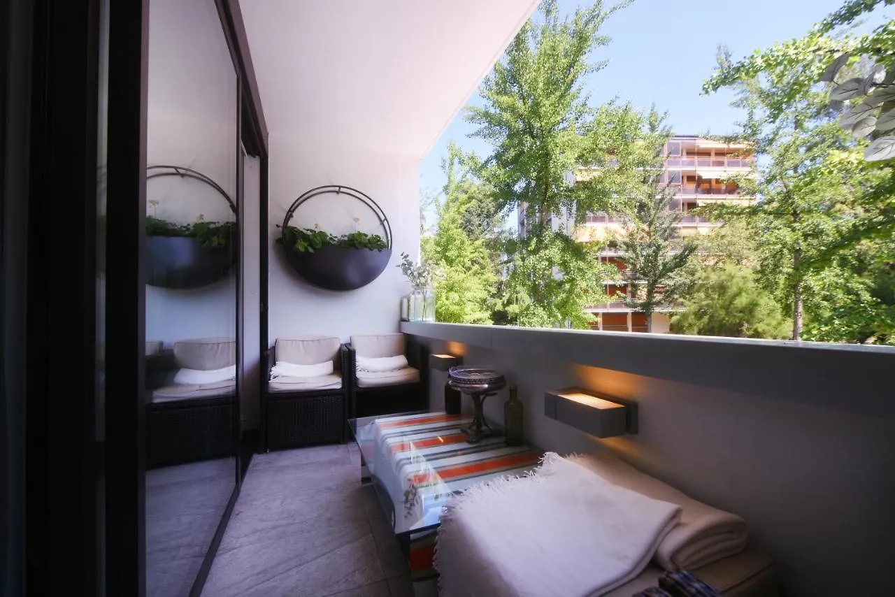 Suite Ginkgo Biloba Annecy 0*,